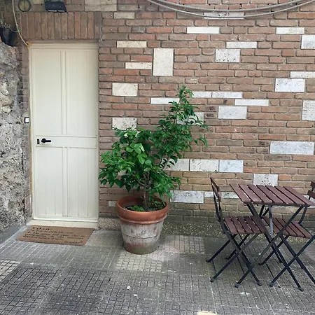 Prestigedepot Apartmán Perugia